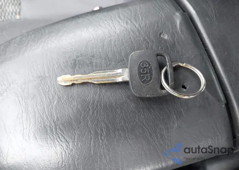 2004 Toyota Rav4 z USA, uszkodzony, nr VIN JTEGD20VX40018730